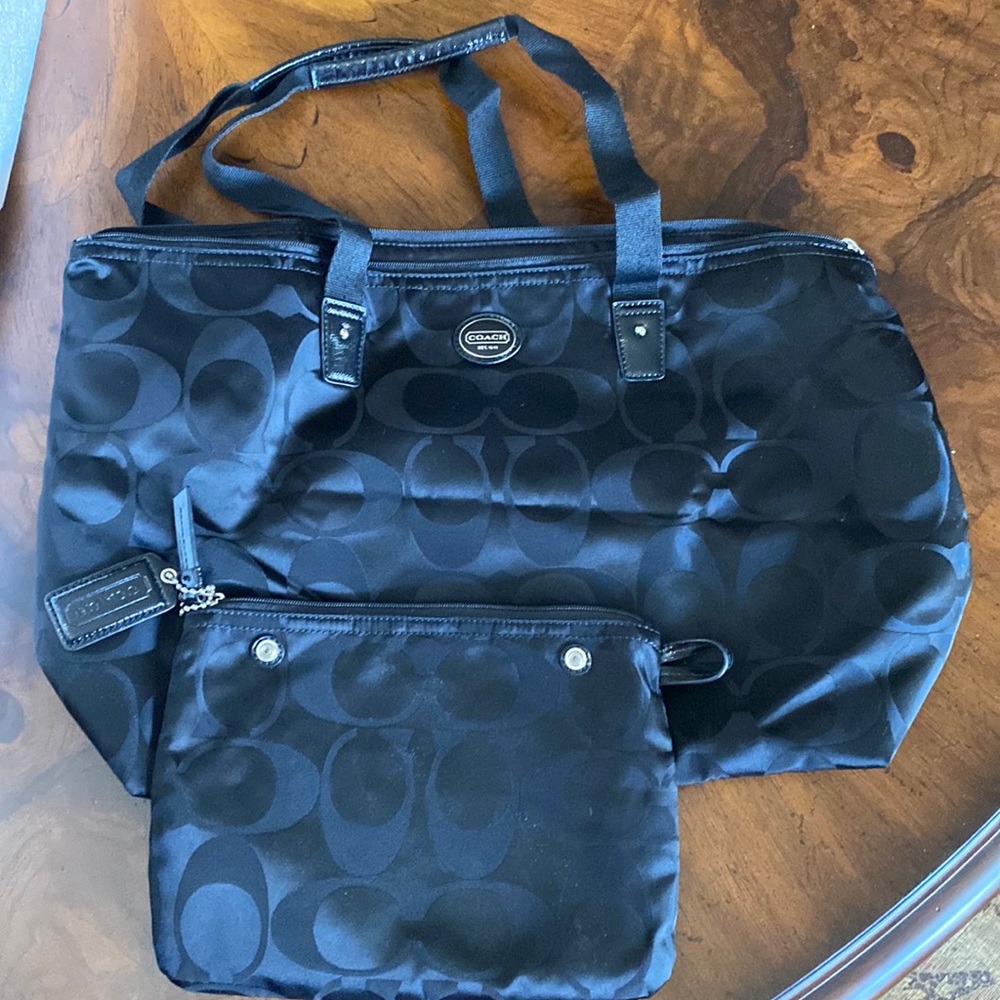 Coach Bag in a bag!  Tote & Makeup Case - Travel Gym Beach & So Versatile!
